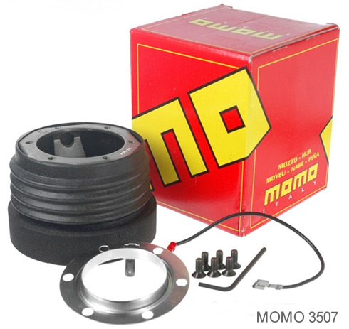 MOMO STEERING WHEEL BOSS KIT GALANT 93- / MMC-6110