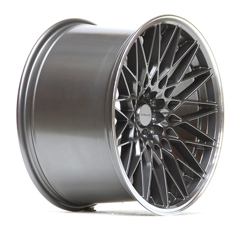 ULTRALITE 02 - 18 x 10.5 INCH - ET40  - 100+112x5 PCD GUN  GREY - POLISHED RIM / UL02-1815-1GM